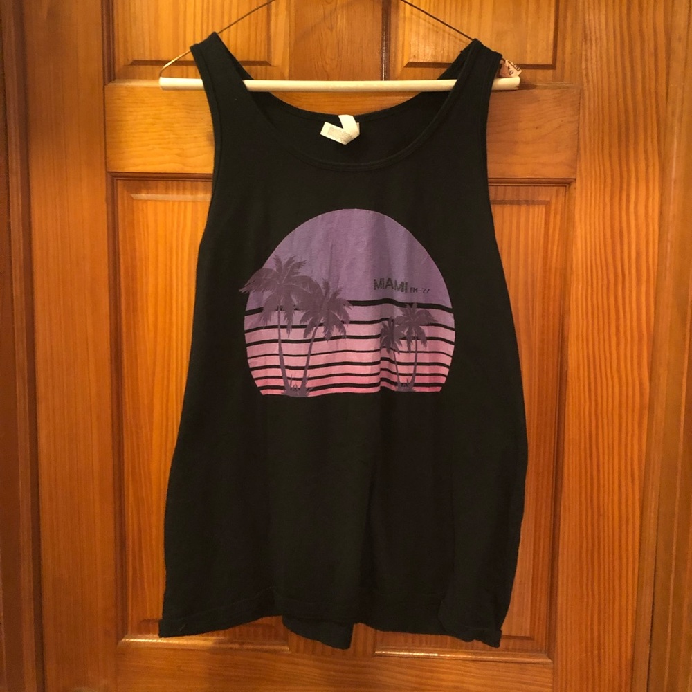 Black and purple palm tree summer tank